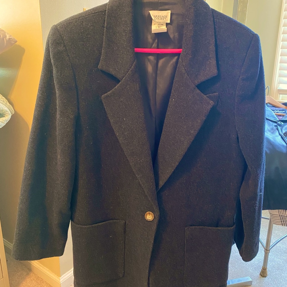 Carriage Court Jacket-Medium